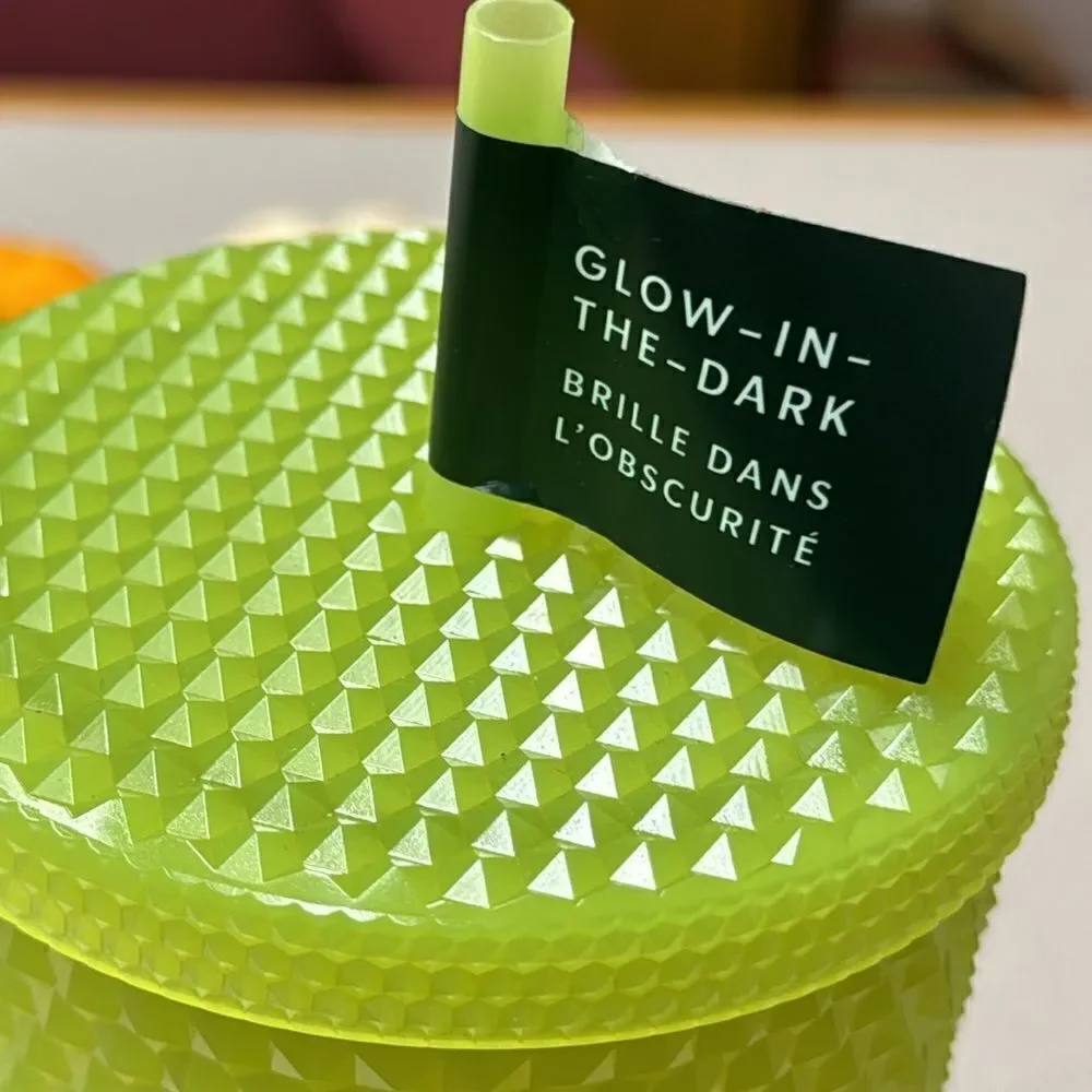 starbucks glow in the dark cup